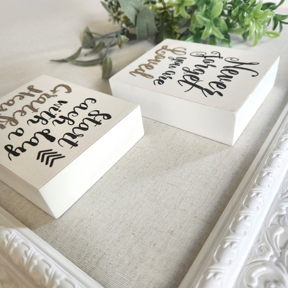 Decor - 2 signs bundle set of word encouragement love & gratitude - Picture 4 of 9